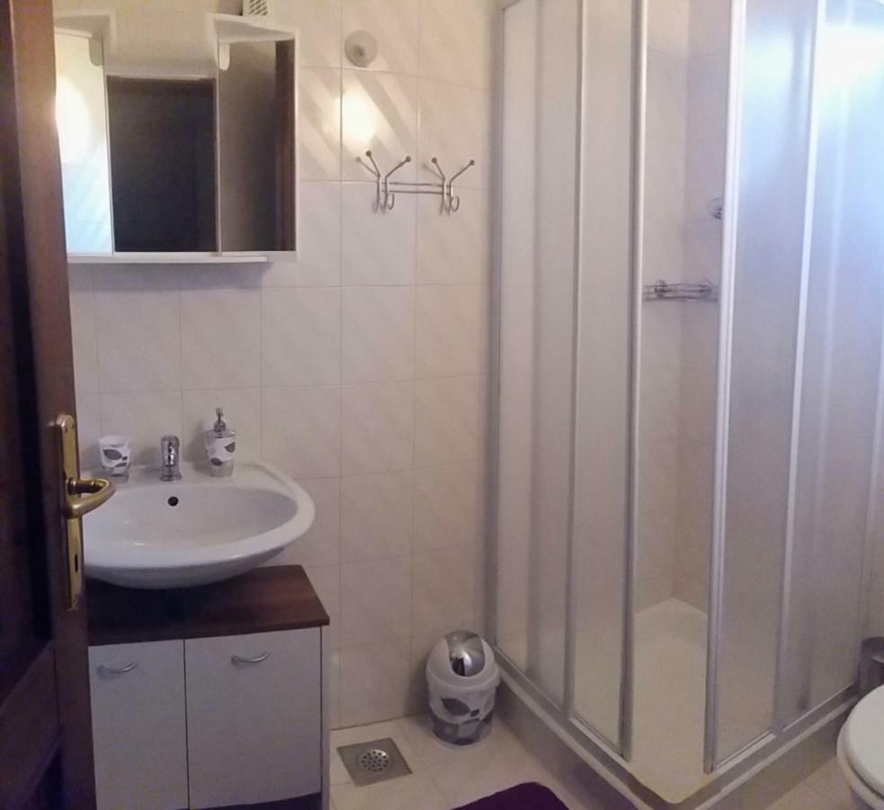 Apartments Mihael And Melani 포레치 외부 사진